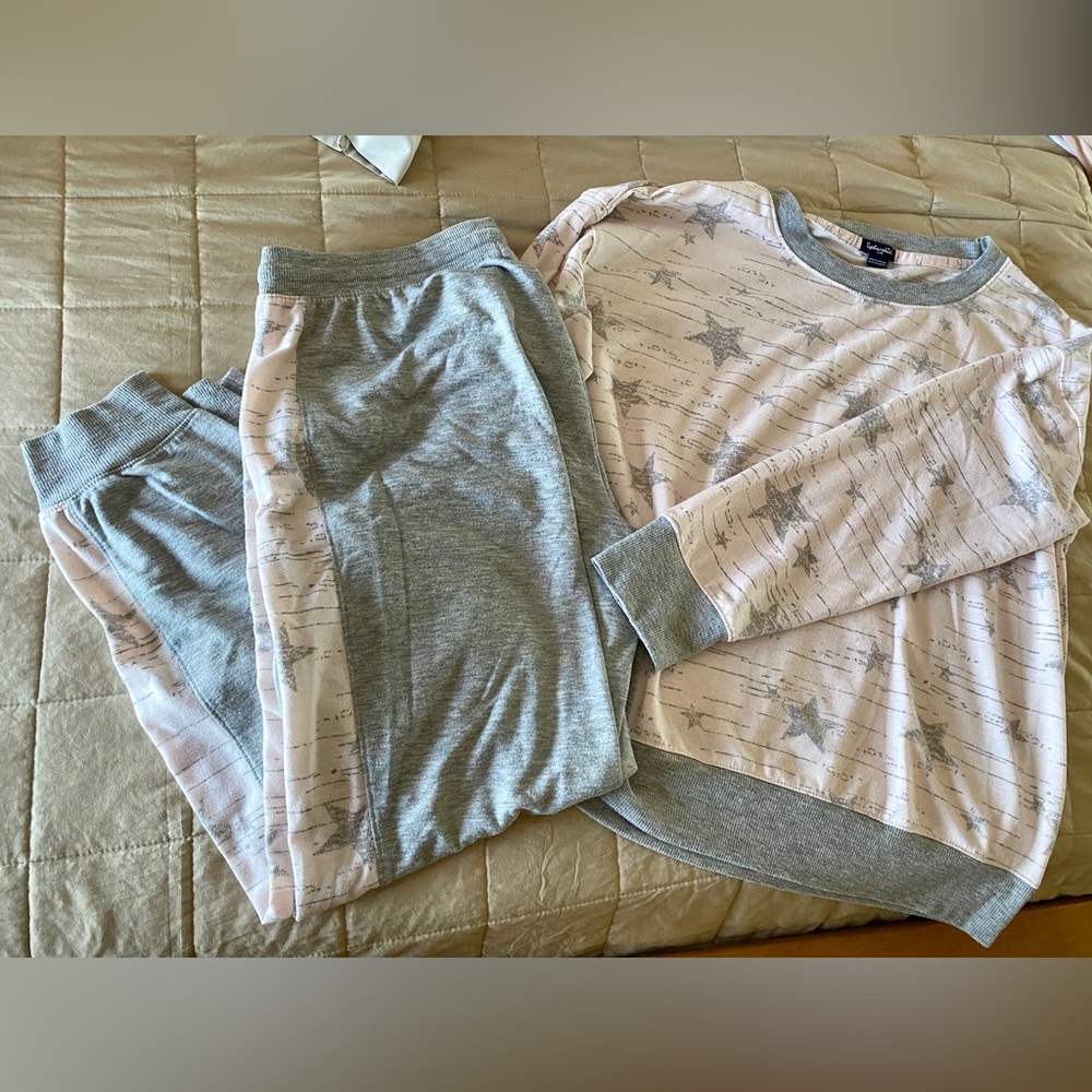 Splendid Pink and Gray Pajama set